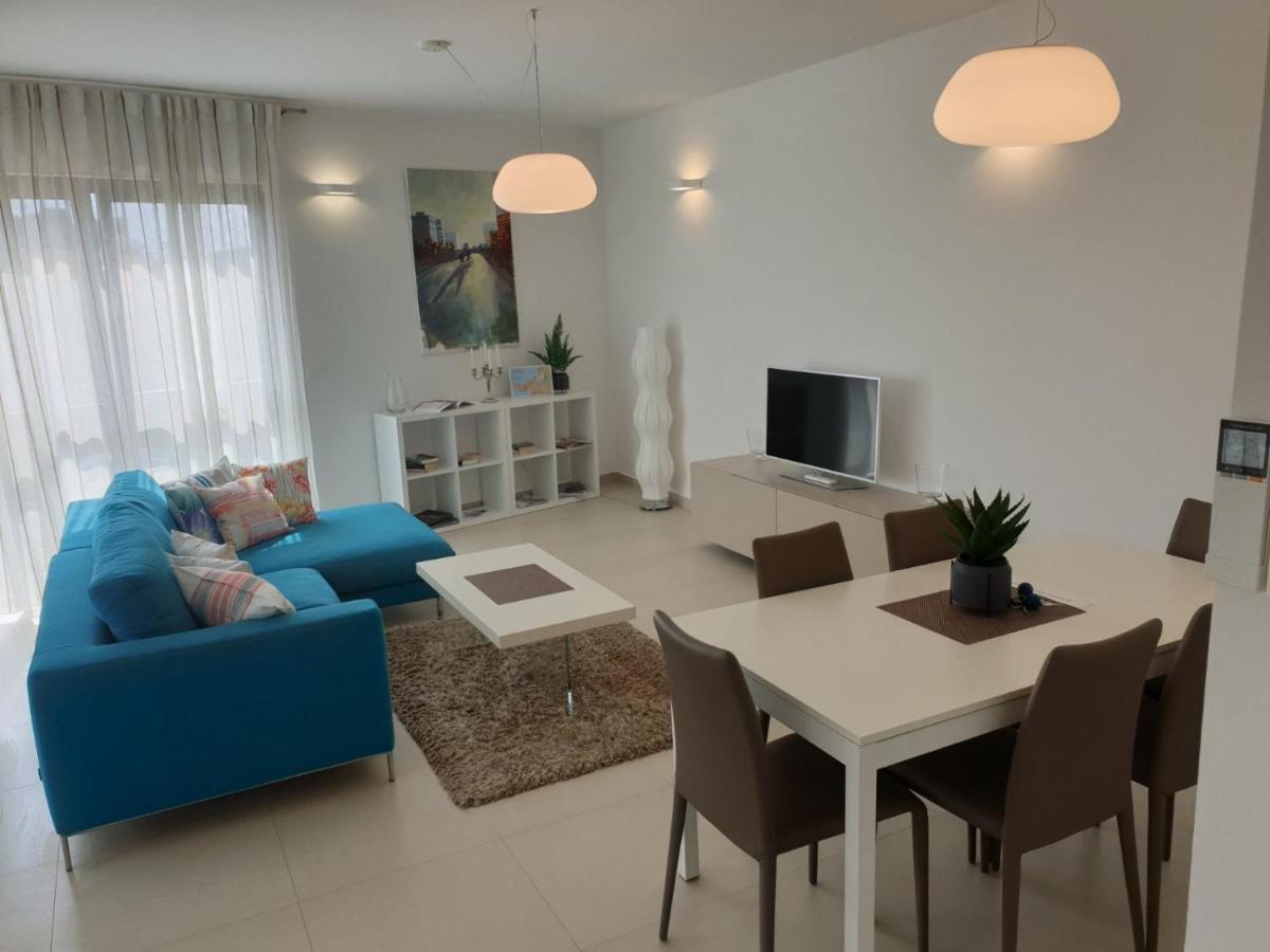 Sunset Luxury Apartment روفينج المظهر الخارجي الصورة