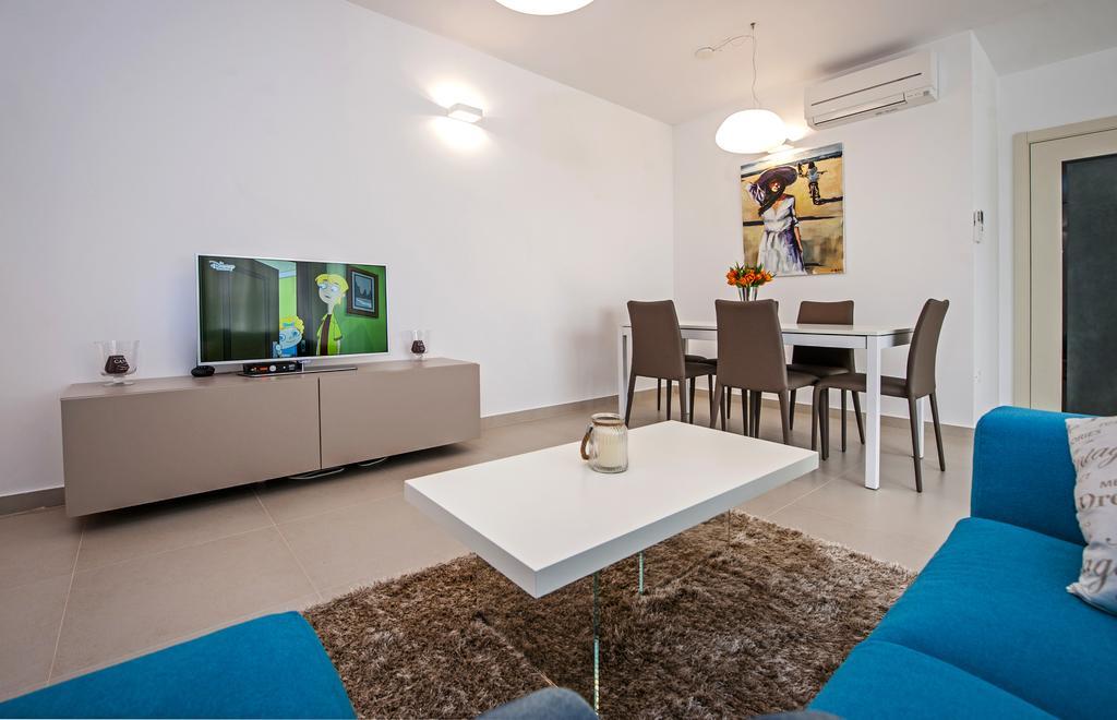 Sunset Luxury Apartment روفينج المظهر الخارجي الصورة