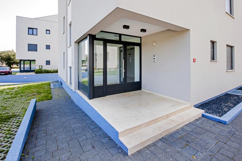 Sunset Luxury Apartment روفينج المظهر الخارجي الصورة